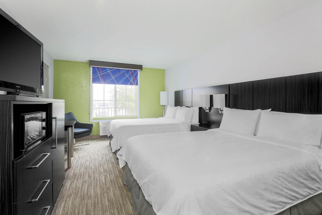 Holiday Inn Express Lancaster By Ihg Exterior foto