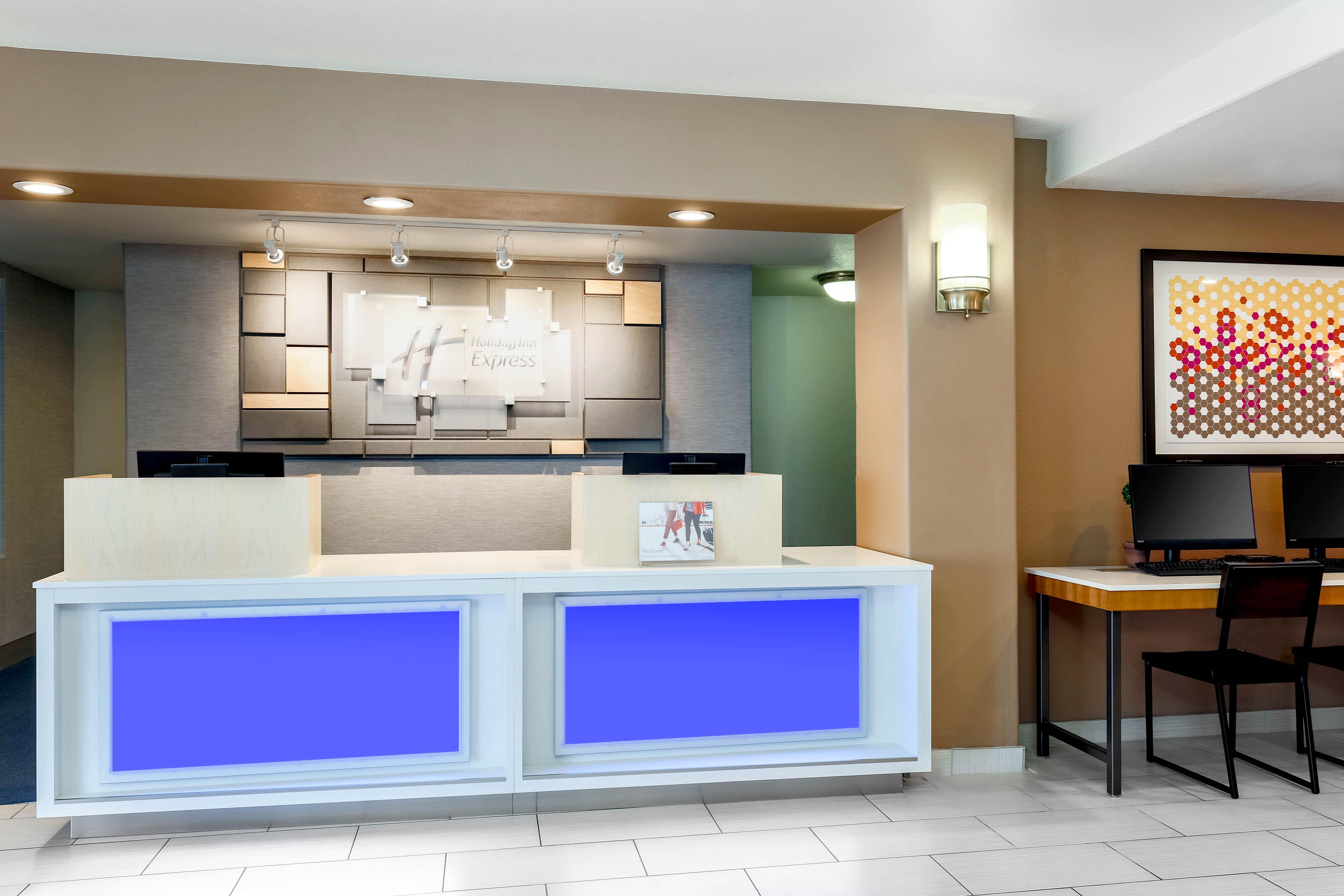 Holiday Inn Express Lancaster By Ihg Exterior foto