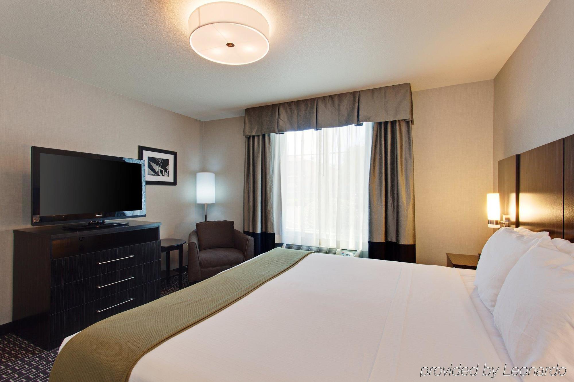 Holiday Inn Express Lancaster By Ihg Exterior foto